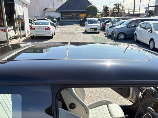 MINI クーパーS 6速ミツション ターボ 革シート 純正アルミホイール シートヒーター 前後フォグライト キーレス ナビ 本革巻きステアリング オートライト Bluetooth プッシュスタート サンルーフ(23枚目)