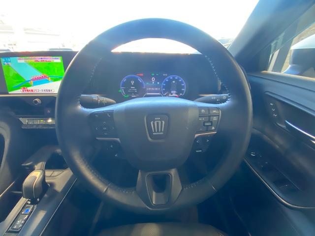 クラウンクロスオーバー Ｇアドバンスド・レザーパッケージ　モデリスタエアロ　３６０℃カメラ　ＡＣＣ　ＨＵＤ　ＢＳＭ　シートエアコン　パワーバックドア　デジタルインナーミラー（12枚目）