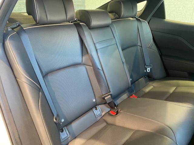 クラウンクロスオーバー Ｇアドバンスド・レザーパッケージ　モデリスタエアロ　３６０℃カメラ　ＡＣＣ　ＨＵＤ　ＢＳＭ　シートエアコン　パワーバックドア　デジタルインナーミラー（26枚目）