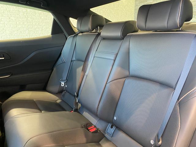 クラウンクロスオーバー Ｇアドバンスド・レザーパッケージ　モデリスタエアロ　３６０℃カメラ　ＡＣＣ　ＨＵＤ　ＢＳＭ　シートエアコン　パワーバックドア　デジタルインナーミラー（27枚目）