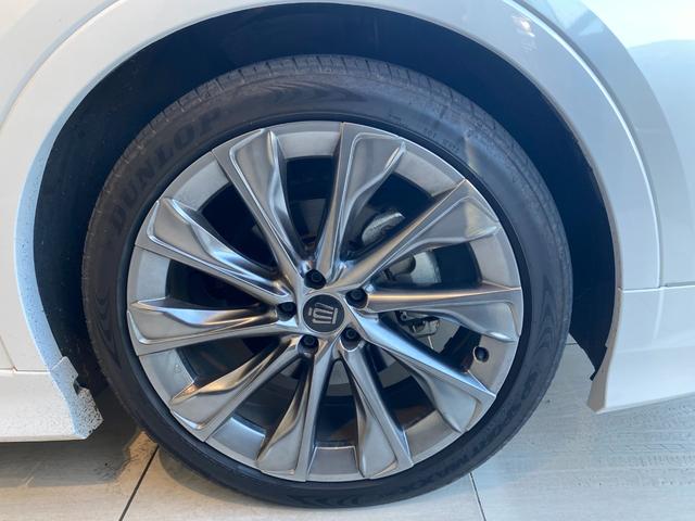 クラウンクロスオーバー Ｇアドバンスド・レザーパッケージ　モデリスタエアロ　３６０℃カメラ　ＡＣＣ　ＨＵＤ　ＢＳＭ　シートエアコン　パワーバックドア　デジタルインナーミラー（33枚目）