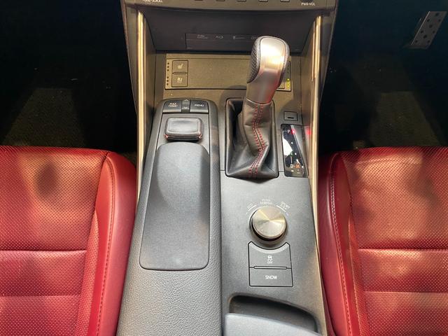 ＩＳ ＩＳ３５０　Ｆスポーツ　ＢＳＭ　コーナーセンサー　レーダークルーズコントロール　レーンキープ　シートヒーター　シートエアコン　ドラレコ　バックカメラ　ＥＴＣ（28枚目）