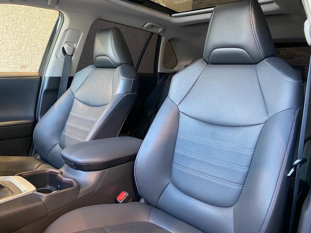 ＲＡＶ４ ハイブリッドＧ　モデリスタエアロ　ＥＴＣ２．０　パワーバックドア　ハンドルヒーター　シートエアコン　レーンキープ　衝突防止　バックカメラ　３６０度カメラ（16枚目）