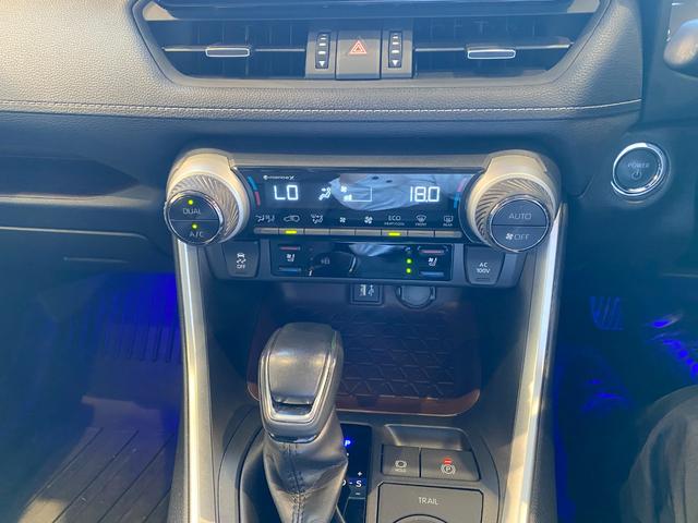 ＲＡＶ４ ハイブリッドＧ　モデリスタエアロ　ＥＴＣ２．０　パワーバックドア　ハンドルヒーター　シートエアコン　レーンキープ　衝突防止　バックカメラ　３６０度カメラ（30枚目）
