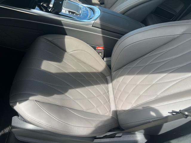 Ｇクラス Ｇ４５０ｄ　ローンチエディション　正規ディーラー車　ワンオーナー　スマートキー　レーダークルーズ　ブルメスター　シートベンチレーション　黒革フルレザー　サンルーフ　全方位カメラ　２０インチＡＷ　パワーシート　ＥＴＣ（46枚目）