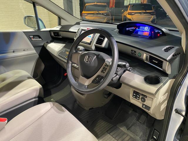 フリードハイブリッド ジャストセレクション 両側パワースライドドア クルーズコントロール ETC バックカメラ(24枚目)