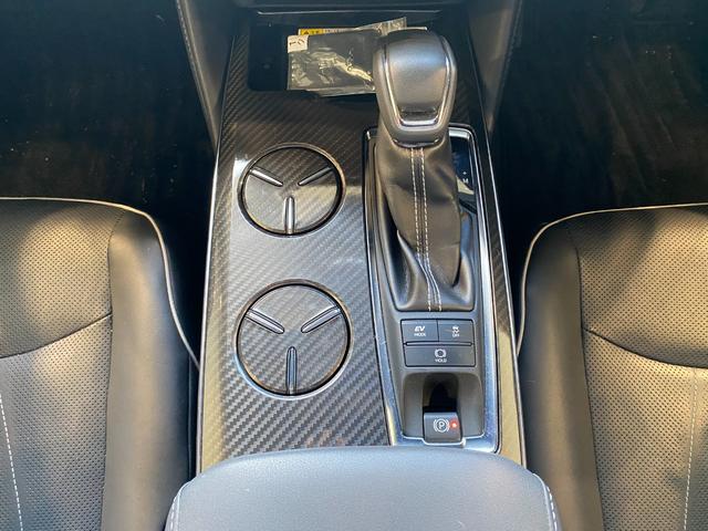 クラウンハイブリッド RSアドバンス サンルーフ 黒革シート DUEXエアロ パノラマビューモニター HUD BSM AAC シートベンチレーション アドバンスパーキング(22枚目)