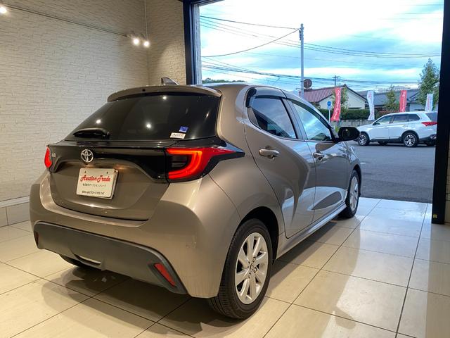 ヤリス G 純正ナビ オーディオ シートヒーター アダクティブクルーズコントロール バックカメラ BSM(8枚目)