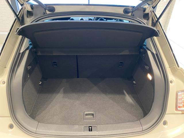 A1スポーツバック 1.0TFSIスポーツ 純正16インチAW ハーフレザーシート ETC(31枚目)