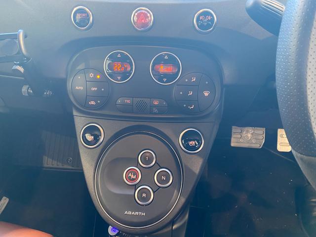 アバルト595 コンペティツィオーネ スティーレ パドルシフト レッドキャリパー 純正オーディオ バックカメラ 可変バルブ(19枚目)