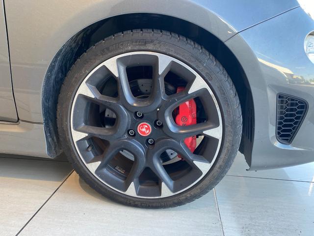 アバルト595 コンペティツィオーネ スティーレ パドルシフト レッドキャリパー 純正オーディオ バックカメラ 可変バルブ(33枚目)