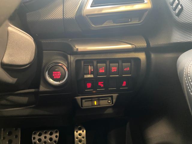 フォレスター アドバンス　ハーフレザーシート　ステアリングヒーター　アダクティブクルーズコントロール　ＢＳＭ　サイドカメラ　パワーバックドア（23枚目）