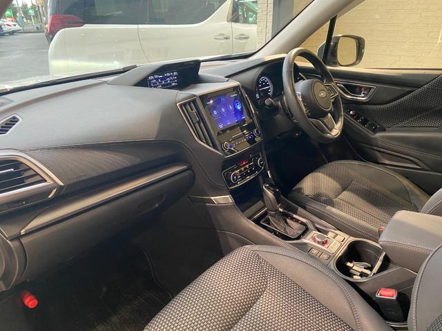 フォレスター アドバンス　ハーフレザーシート　ステアリングヒーター　アダクティブクルーズコントロール　ＢＳＭ　サイドカメラ　パワーバックドア（31枚目）