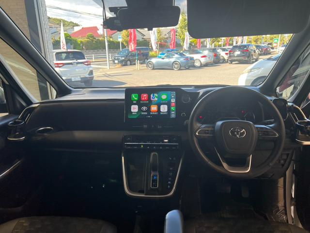 ヴォクシー ハイブリッドS-Z 純正ナビ Bカメラ フルセグ モデリスタフルエアロ 両側パワースライド パワーバックドア 14型有機後席モニター トヨタチームメイト 7人乗り 三眼LED ドラサポA PBM パーキングサポート(12枚目)