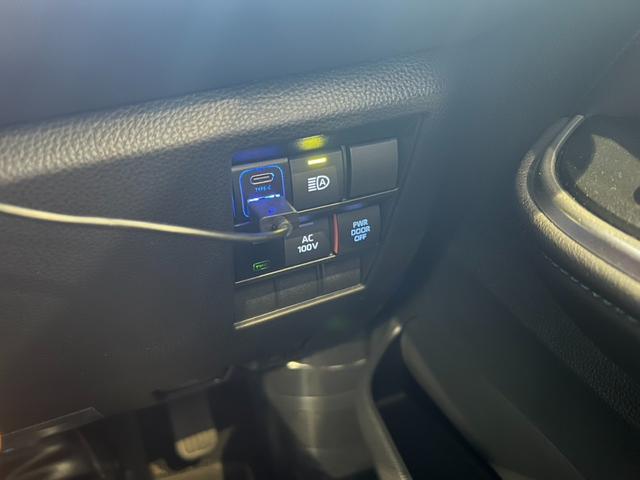 ヴォクシー ハイブリッドS-Z 純正ナビ Bカメラ フルセグ モデリスタフルエアロ 両側パワースライド パワーバックドア 14型有機後席モニター トヨタチームメイト 7人乗り 三眼LED ドラサポA PBM パーキングサポート(21枚目)