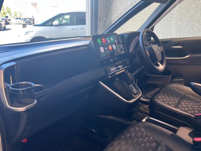 ヴォクシー ハイブリッドS-Z 純正ナビ Bカメラ フルセグ モデリスタフルエアロ 両側パワースライド パワーバックドア 14型有機後席モニター トヨタチームメイト 7人乗り 三眼LED ドラサポA PBM パーキングサポート(32枚目)