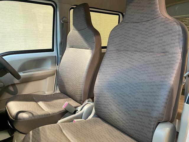 全車最新のアライメントテスターにて調整を実施しております。