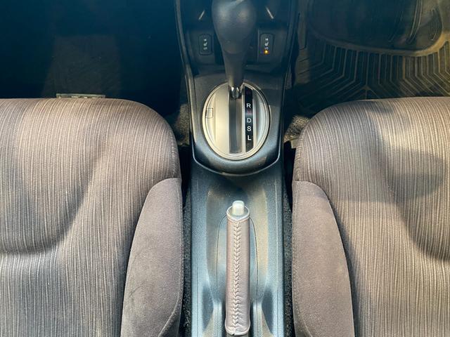 フィット X クルーズコントロール シートヒーター スマートキー バックカメラ(22枚目)