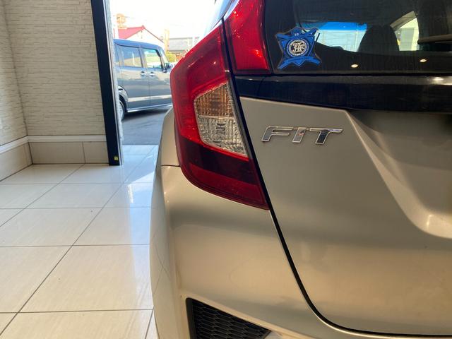 フィット １３Ｇ・Ｌパッケージ　バックカメラ　スマートキー　ＥＴＣ　ＬＥＤヘッドライト（11枚目）