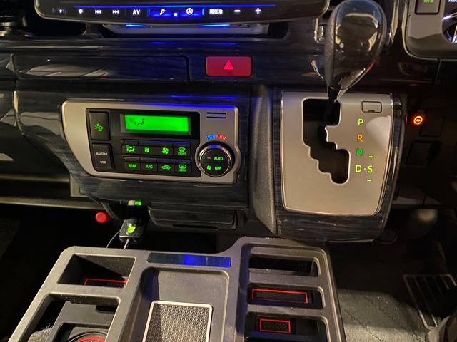ハイエースワゴン GL 10人乗り アルパインフローティングナビ・TV フリップダウンモニター 360度カメラ パワースライドドア クリアランスソナー(21枚目)