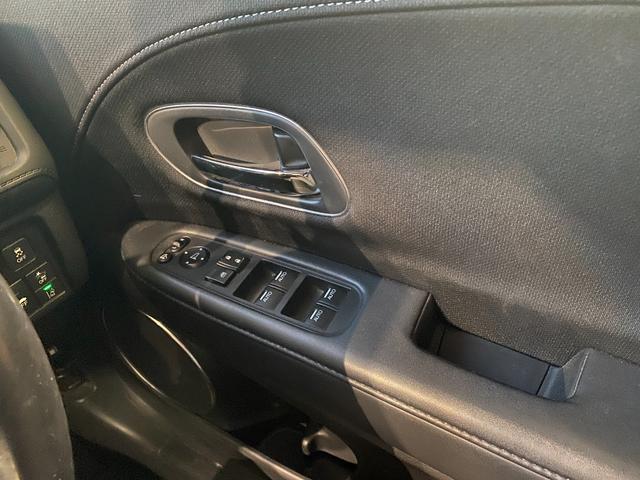 ヴェゼル ハイブリッドZ レーダークルーズコントロール シートヒーター ハーフレザーシート バックカメラ(21枚目)