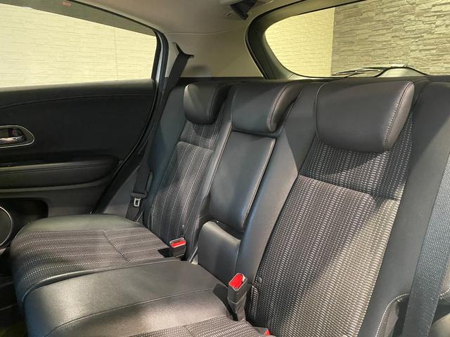 ヴェゼル ハイブリッドZ レーダークルーズコントロール シートヒーター ハーフレザーシート バックカメラ(26枚目)