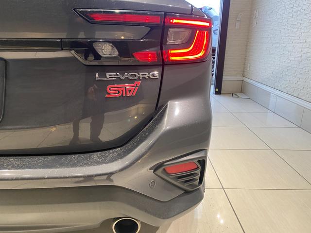 レヴォーグ ＳＴＩスポーツ　ＥＸ　アイサイト　シートヒーター　パワーバックドア　ドラレコ　ＥＴＣ（11枚目）