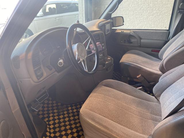 CHEVROLET CHEVROLET ASTRO LS