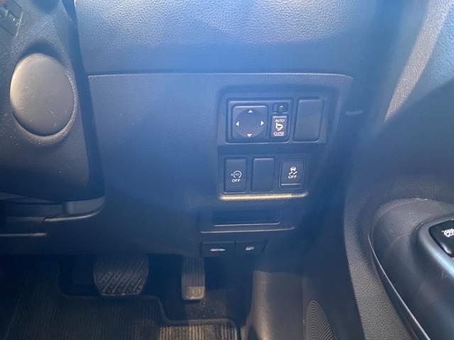 ジューク 15RX 80thスペシャルカラーリミテッド ナビ・TV バックカメラ スマートキー オーテック16インチAW(22枚目)