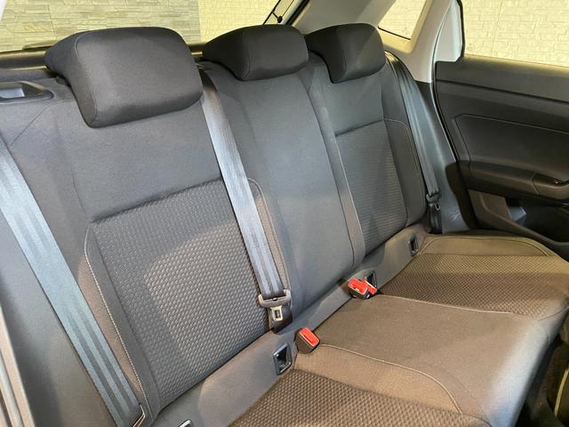 ポロ ＴＳＩコンフォートライン　純正ナビ　バックカメラ（26枚目）