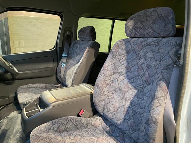 キャラバンコーチ ハイルーフ バックモニター リア席エアコン(22枚目)