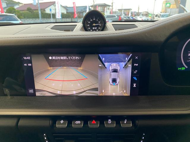 ９１１ ９１１カレラ　Ｔｙｐｅ９９２．２　ガラスルーフ　スポーツクロノ　スポーツエグゾースト　ルーフライナーアルカンターラ　ＨＤマトリクスヘッド　カレラＳホイール（２０／２１インチ）スポーツデザインサイドスカート（21枚目）