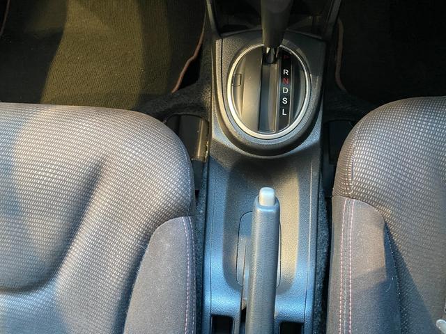 フィットハイブリッド シーズ　ファインスタイル　シートヒーター（22枚目）