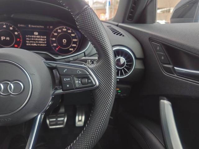 TTクーペ 40TFSI Sラインパッケージ マトリックスLEDヘッドライト アルミホイール5スポークストレートデザイン バーチャルコックピット(13枚目)