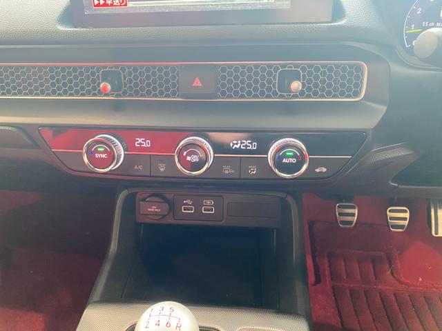 シビック タイプＲ　タイプＲ（４名）　ワンオーナー　純正ナビ・ＴＶ　レッドキャリパー　タイプＲ専用フロアマット　コーナーセンサー　ブラインドスポットモニター　バックカメラ（21枚目）