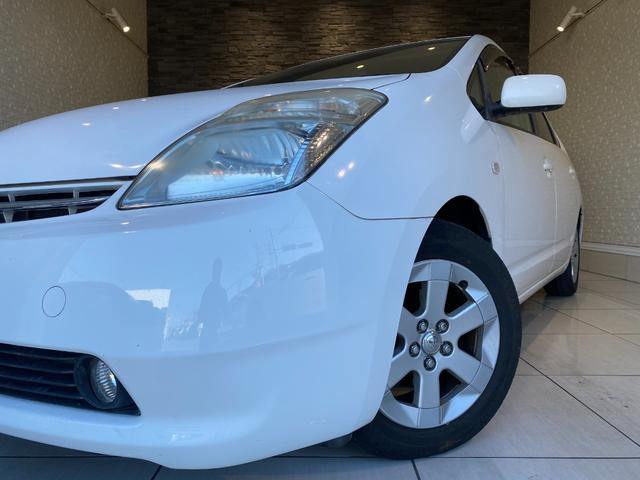 プリウス Ｓ　純正ナビ　バックカメラ（4枚目）