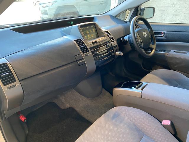 プリウス Ｓ　純正ナビ　バックカメラ（23枚目）