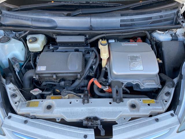 プリウス Ｓ　純正ナビ　バックカメラ（30枚目）