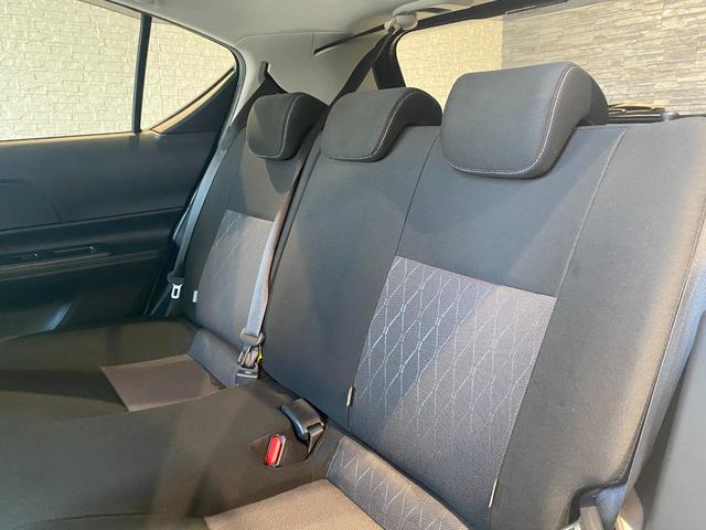 アクア Ｓスタイルブラック　スマートキー　セーフティセンス　純正ナビ　バックカメラ　クリアランスソナー（28枚目）