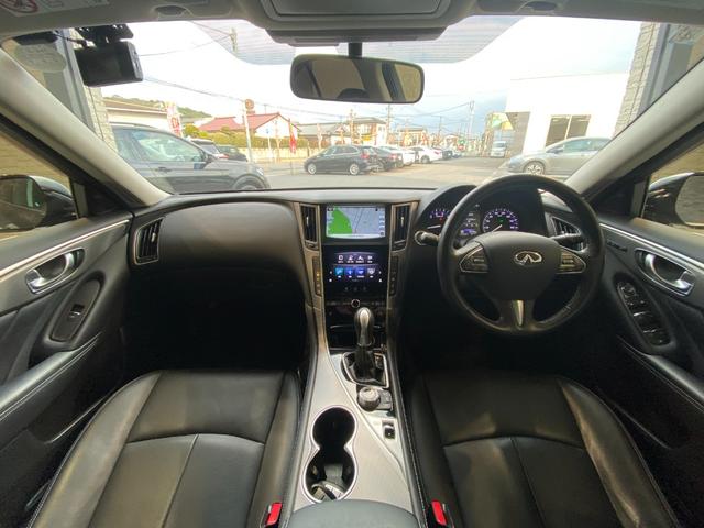 スカイライン ３５０ＧＴ　ハイブリッド　タイプＰ　アラウンドビューカメラ　シートヒーター　アダプティブクルーズコントロール　メモリーシート（13枚目）