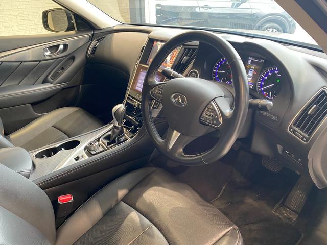 スカイライン ３５０ＧＴ　ハイブリッド　タイプＰ　アラウンドビューカメラ　シートヒーター　アダプティブクルーズコントロール　メモリーシート（25枚目）