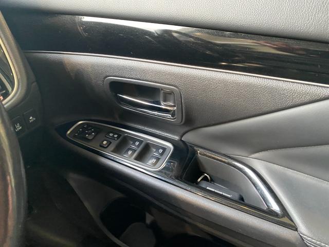 �S�ԍŐV�̃A���C�����g�e�X�^�[�ɂĒ��������{���Ă���܂��B