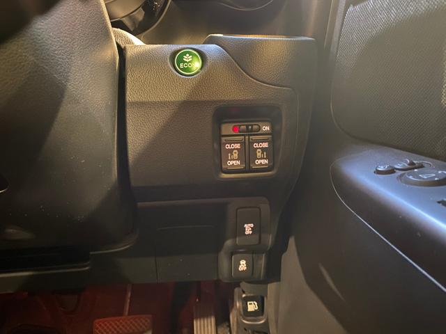 �I�[�N�V�����g���[�h�v���X�X���킳���ɃI�[�v����