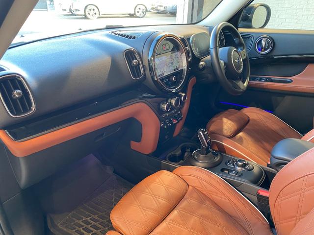 ＭＩＮＩ クーパーＤクロスオーバープレミアム＋Ｐクラシクトリム（30枚目）