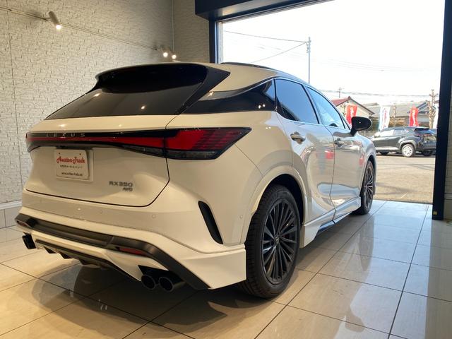 RX RX350 Fスポーツ TRDエアロ(F・S・R)マフラー パノラマルーフ パノラマビューモニター レクサスチームメイト ブラックルーフレール オレンジキャリパー 21インチAW パワーバックドア 全席ベンチレーション(8枚目)