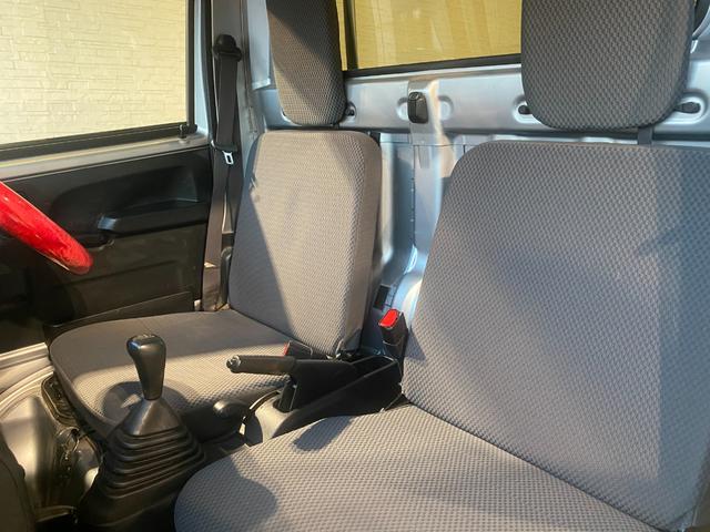 ハイゼットトラック エクストラＳＡＩＩＩｔ　ＭＴ車　パワーウィンドウ　エアコン　パワステ　社外１２インチＡＷ　オーディオ（21枚目）