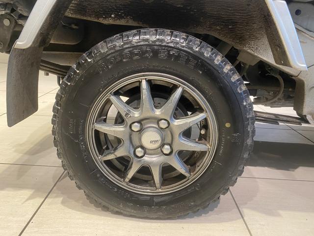 ハイゼットトラック エクストラＳＡＩＩＩｔ　ＭＴ車　パワーウィンドウ　エアコン　パワステ　社外１２インチＡＷ　オーディオ（27枚目）