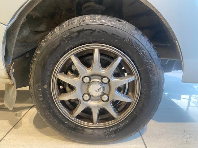 ハイゼットトラック エクストラＳＡＩＩＩｔ　ＭＴ車　パワーウィンドウ　エアコン　パワステ　社外１２インチＡＷ　オーディオ（29枚目）