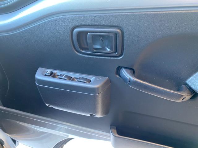 ハイゼットトラック ジャンボＳＡＩＩＩｔ　社外フローティングナビ・ＴＶ　シートカバー（20枚目）