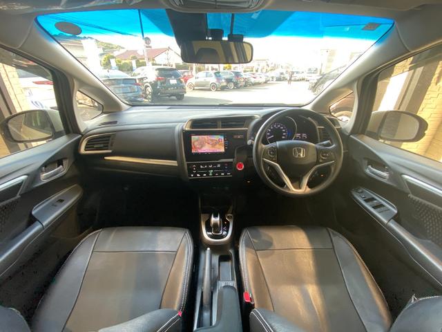 フィットハイブリッド Fコンフォートエディション 純正ナビ・TV スマートキー バックカメラ シートヒーター(13枚目)